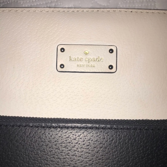 Kate Spade Handbag - Picture 3 of 9